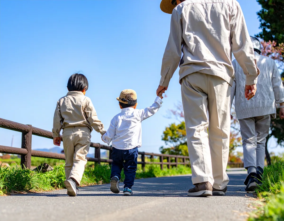 三世代旅行の行き先は「乗り換えなしで動ける場所」から選ぶ