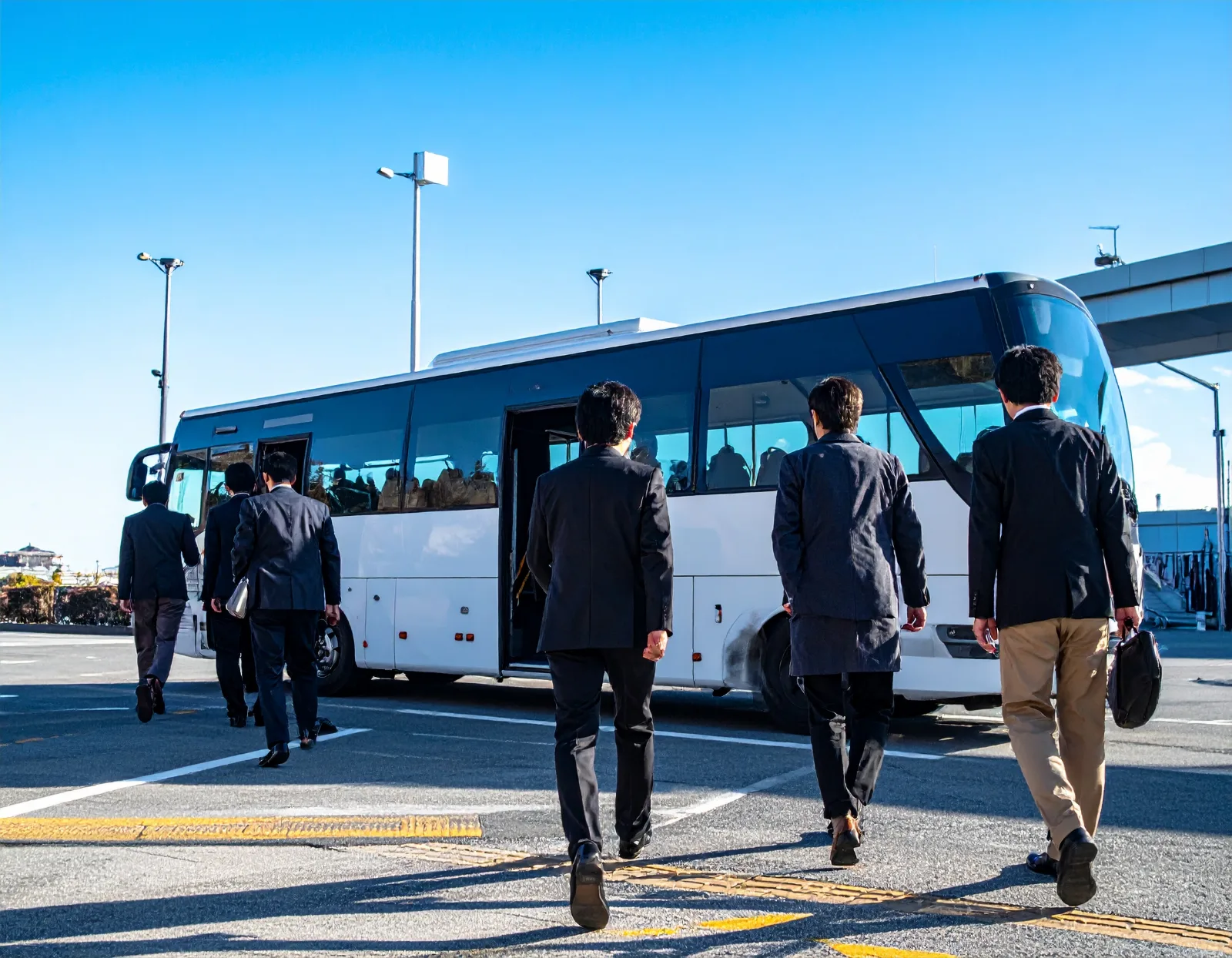 東京・大阪発着 秋の紅葉と味覚狩りで行く日帰り社員旅行・ゼミ合宿