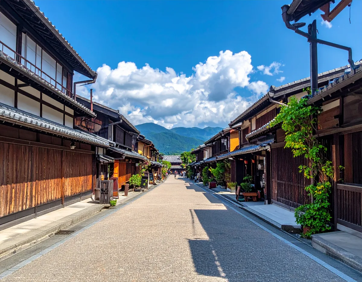 Okayama or Takamatsu: which should a group tour start from?