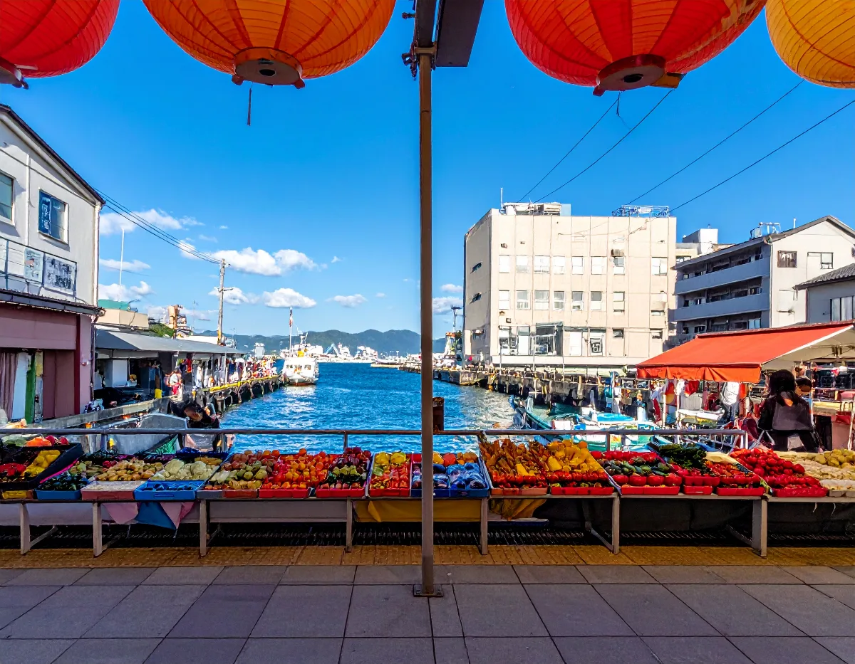 How do you manage ferry boarding numbers and wait times for a 40-person group?